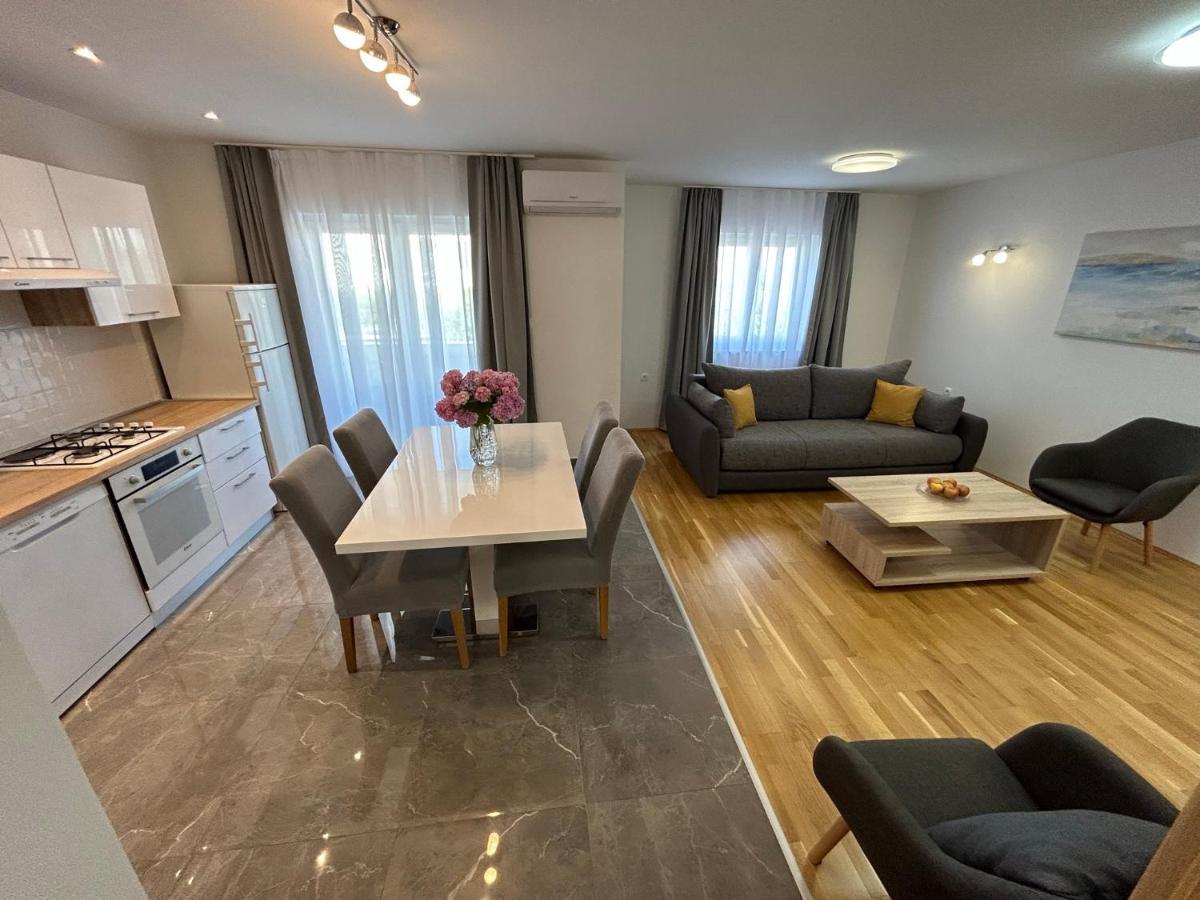 Sweet Lapat By El-Pi Tours Appartement Porat  Buitenkant foto