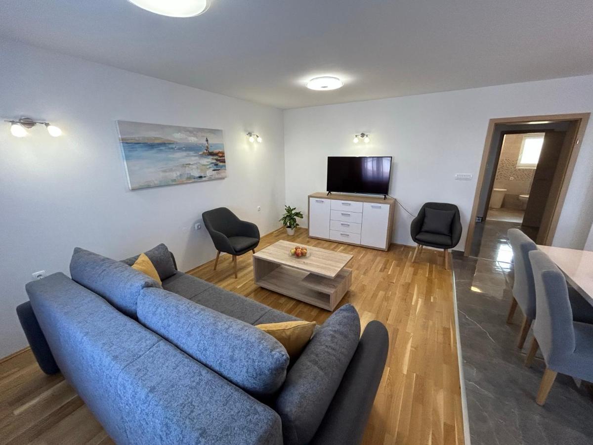 Sweet Lapat By El-Pi Tours Appartement Porat  Buitenkant foto