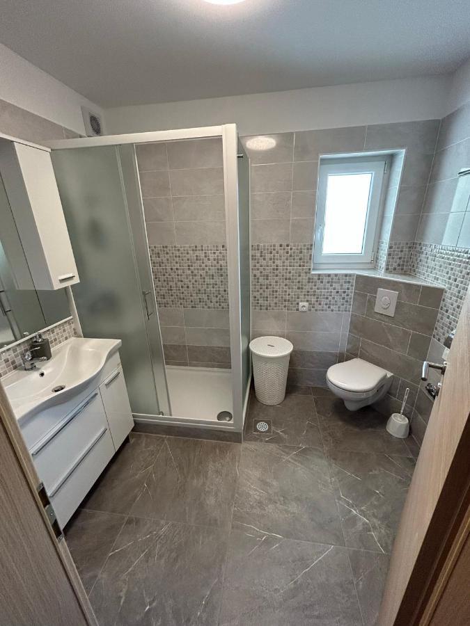 Sweet Lapat By El-Pi Tours Appartement Porat  Buitenkant foto